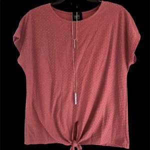 3/$8 🛍 Mauve Sleeveless Tie front top 💕